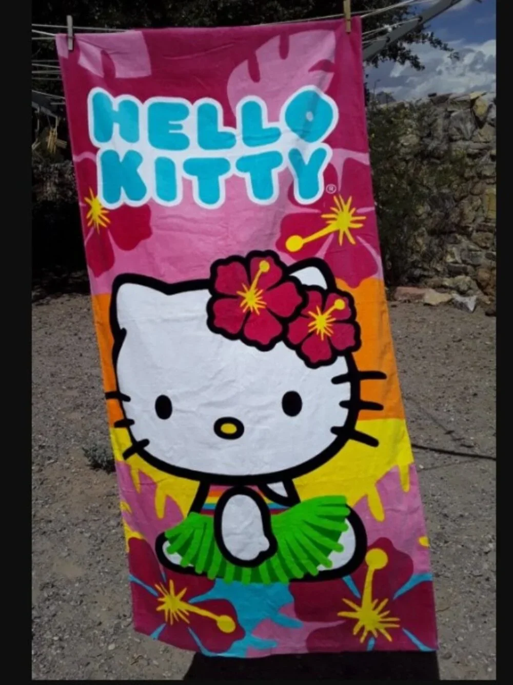 Hello Kitty BEACH towel Hula Skirt Tropical 28x57 SANRIO BRAND NEW WITH DEFECT